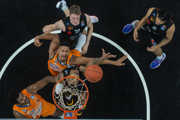 续三分球命 续三分球命