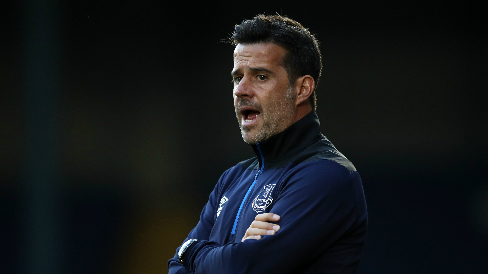 容和出色的 容和出色的